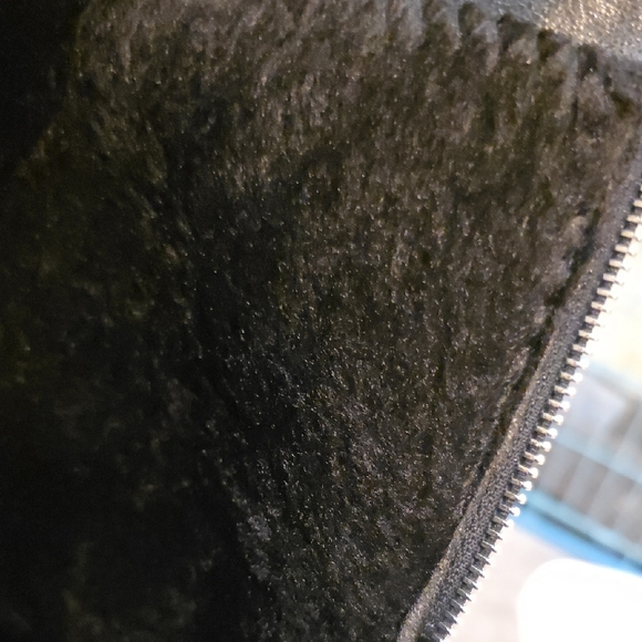 Black Knee-High Women's Boots - Picture 11 of 11